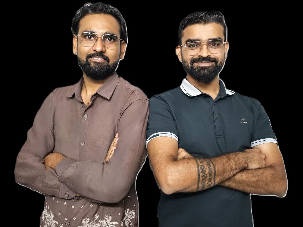 Dipak Italiya, Nitin Lakum and team — Rentopus co-founders